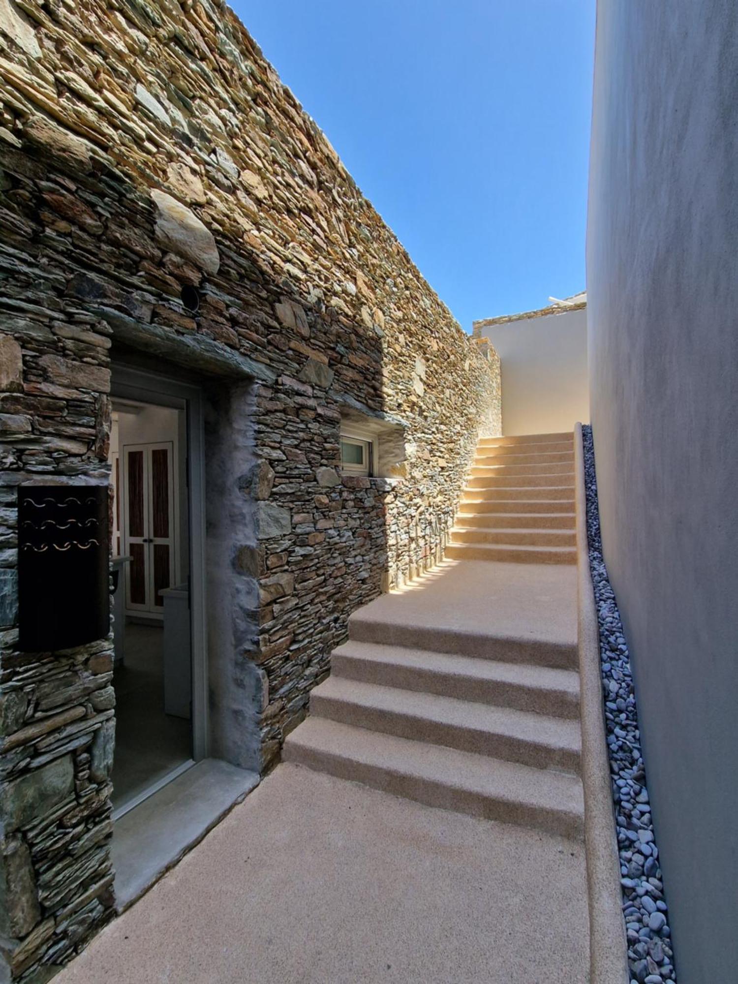 Agada Folegandros Suites & Villas Άνω Μεριά Εξωτερικό φωτογραφία